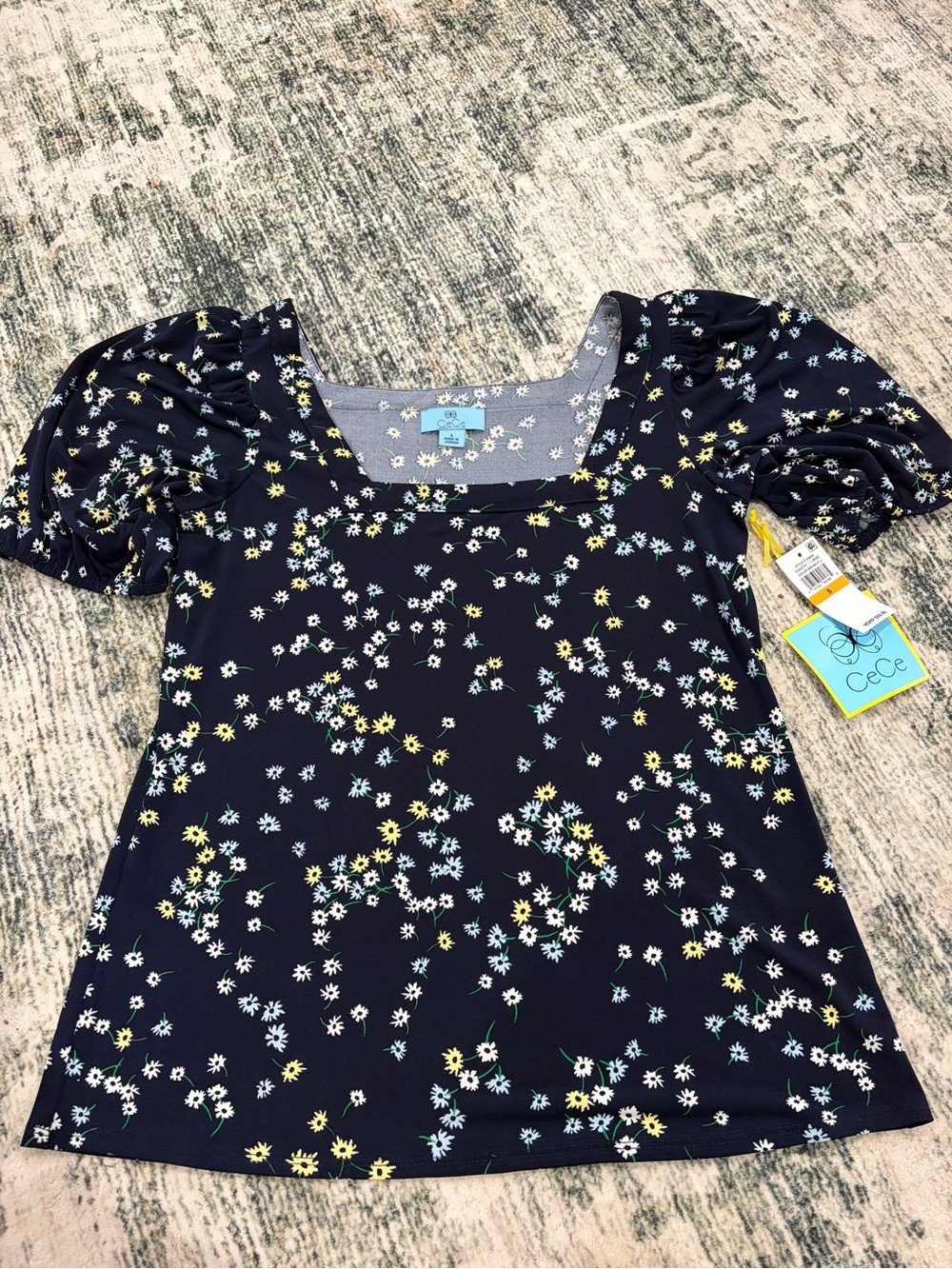 CeCe Coastal Sunrise Floral Top Women’s Size S Navy Puff Sleeve Square Neck NWT